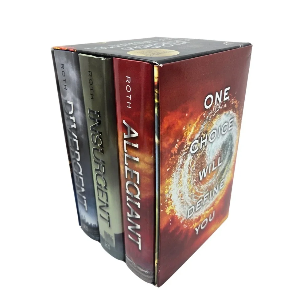 Divergent Series 3-Book Hardcover Box Set Complete Trilogy Bonus Booklet Roth